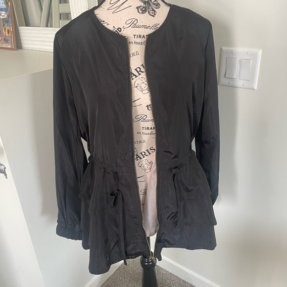 Women’s Jacket - Picture 6 of 13